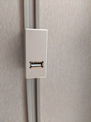 USB lader voor in lichtrail